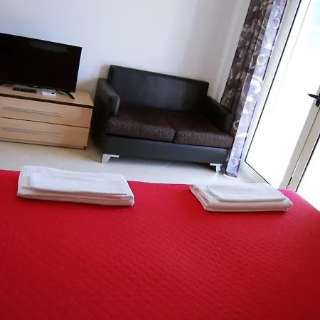 Apartment Vela & *