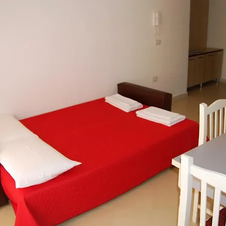 Apartment Vela &
